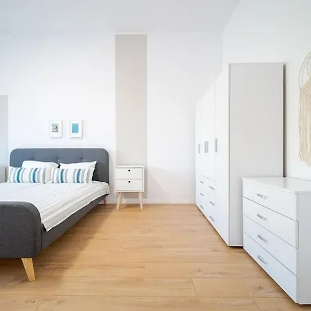 Mycampus 1 Bdrm, Stay 4, Free Parking, Garden, Self Check-In Sofia Exterior photo